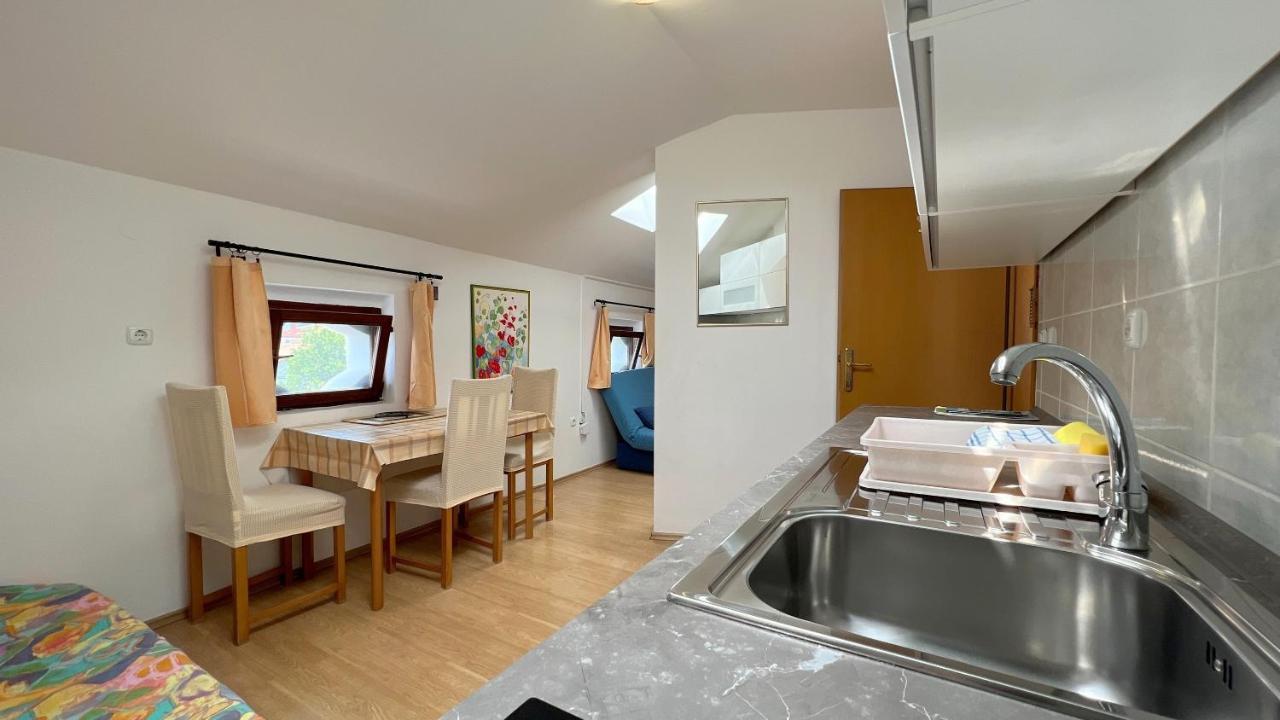 ❷⓿❷❸ Apartment Dolphin إيزولا المظهر الخارجي الصورة
